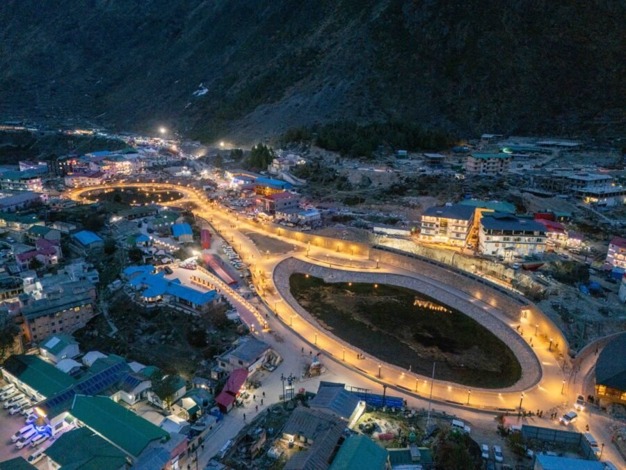 बदरीनाथ धाम का दिव्य और भव्य स्वरूप लेने लगा आकार, मास्टर प्लान के तहत फेज 1 के निर्माण कार्य हुए पूर्ण, फेज 2 के निर्माण कार्य गतिमान