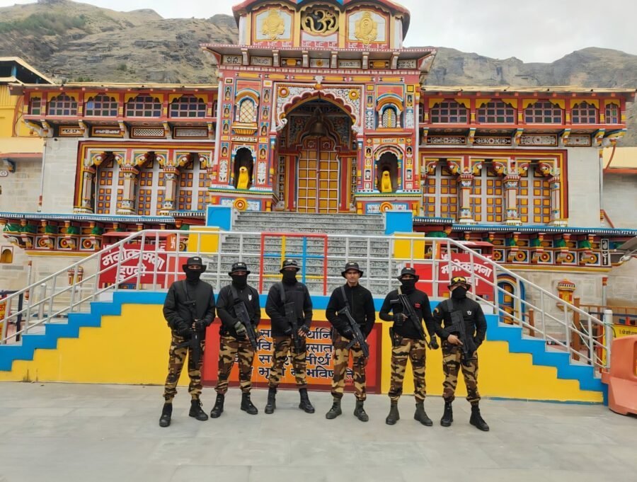 बद्रीनाथ धाम में सुरक्षा व्यवस्था चाक-चौबंद, चमोली पुलिस ने संभाली कमान
