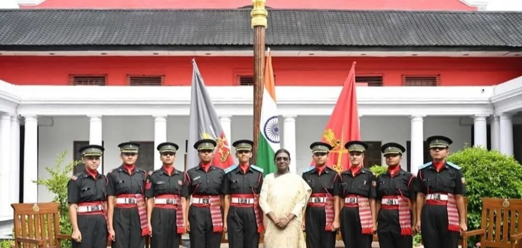 देहरादून : NDA की पहली महिला बैच ने फहराया परचम