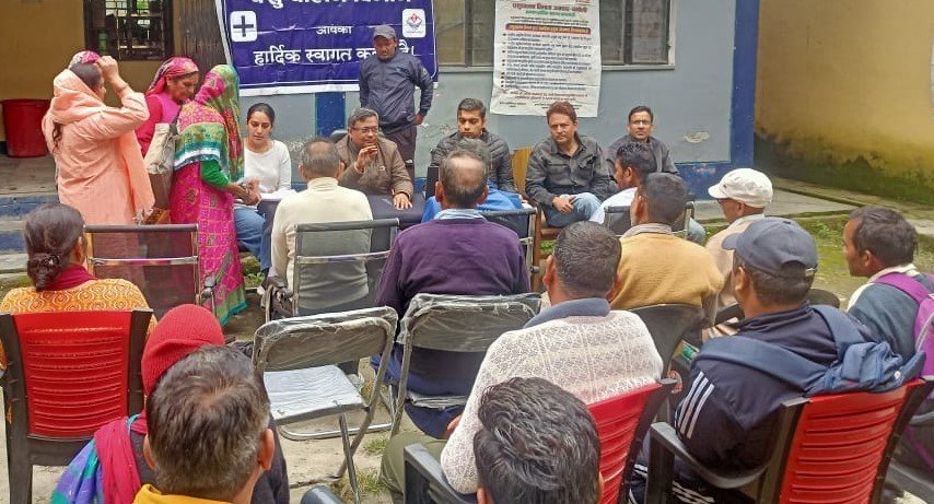 पौष्टिक चारे से बढ़ेगा दुग्ध उत्पादन, 60 पशुपालकों को बांटे बीज